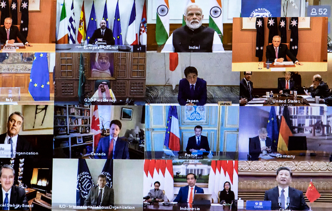 26 марта. Лидеры G20 впервые в истории собрались на виртуальный саммит. Пресс-секретарь президента РФ Дмитрий Песков заявил, что в ходе видео-саммита с большой долей вероятности будут обсуждаться последствия коронавируса для мировой экономики.